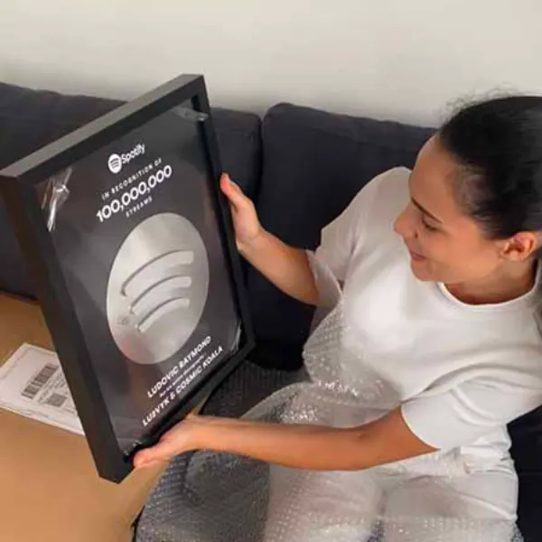 Custom award unboxing